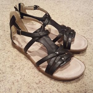 LIKE NEW 💕 G.H Bass & Co Sandals